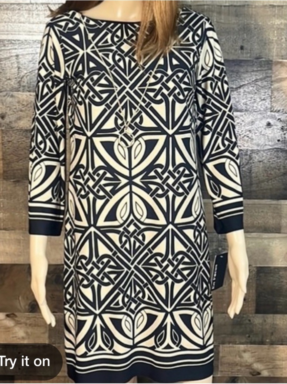 Enfocus Studio Black and White Geometric Long Sleeve Shift Dress